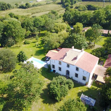 Bed and Breakfast Au Logis De La Mongie Soullans Esterno foto