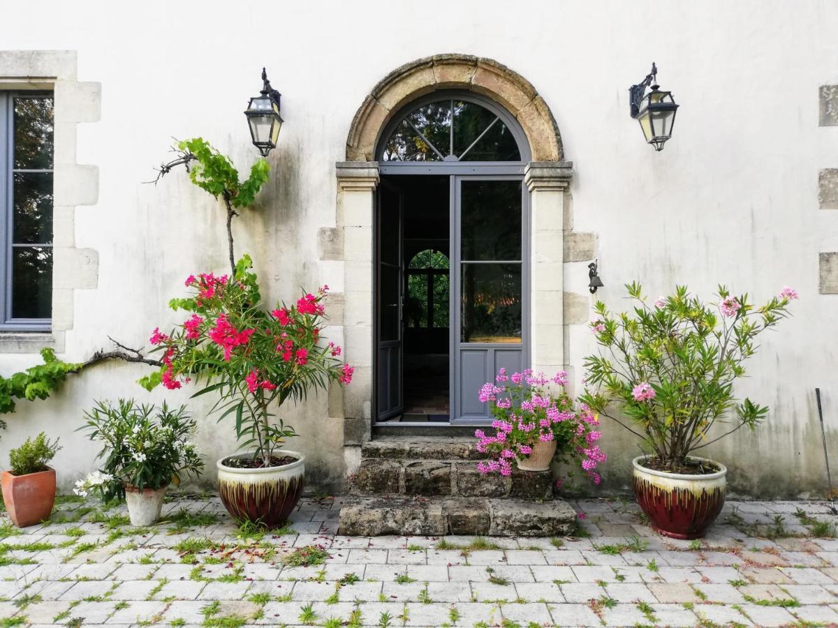 Bed and Breakfast Au Logis De La Mongie Soullans Esterno foto