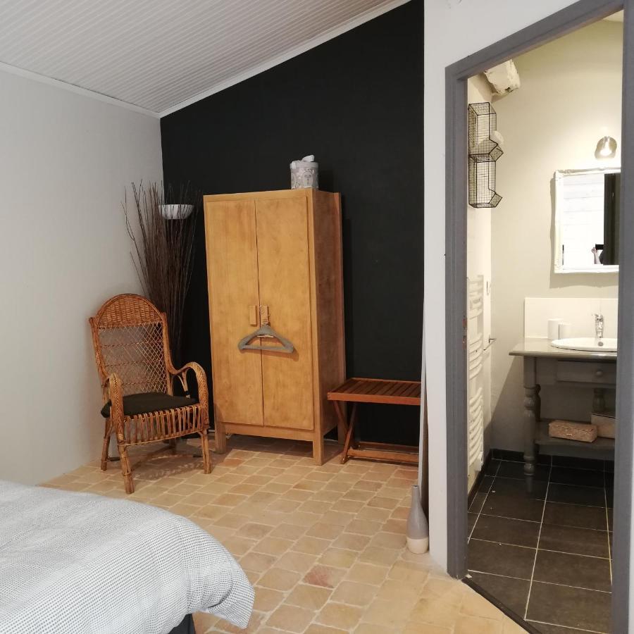 Bed and Breakfast Au Logis De La Mongie Soullans Esterno foto