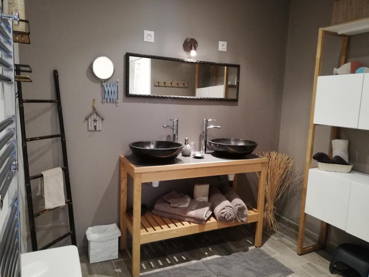Bed and Breakfast Au Logis De La Mongie Soullans Esterno foto